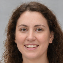 <strong>Laura T.</strong>